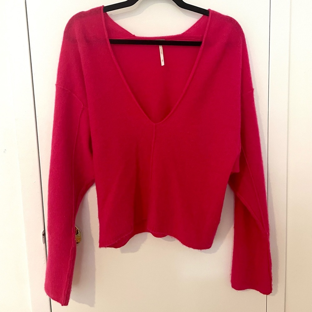 Free People 100% cashmere long sleeved sweater XS